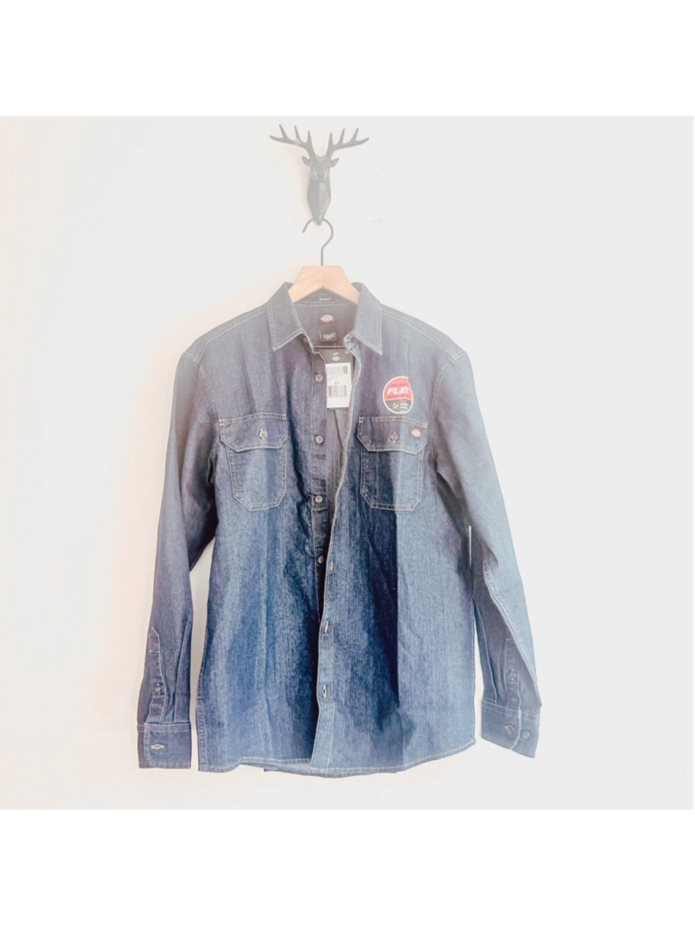 Men's Dickies Flex Denim Button Up Work Shirt Size Small Blue NWT